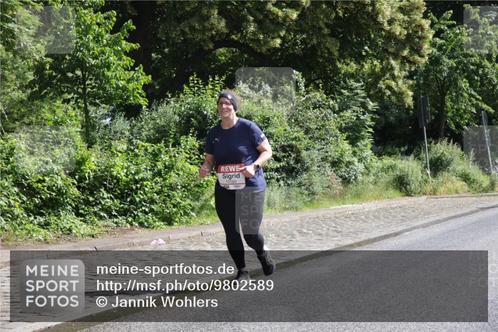 14.06.2026 - REWE Women's Run Jannik Wohlers http://msf.ph/oto/9802589 14.06.2026 10:15:24 Laufen 10189 meine-sportfotos.de