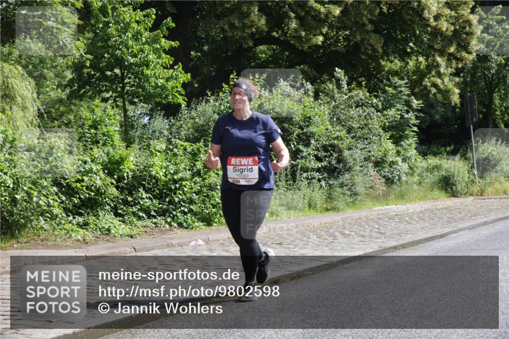14.06.2026 - REWE Women's Run Jannik Wohlers http://msf.ph/oto/9802598 14.06.2026 10:15:24 Laufen 10189, 7 meine-sportfotos.de