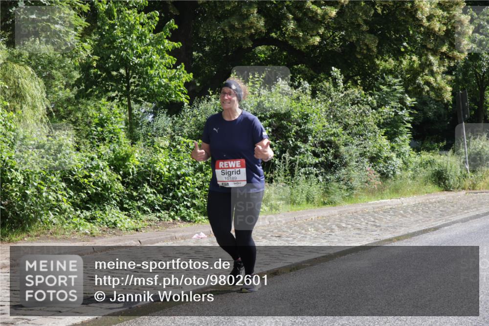 14.06.2026 - REWE Women's Run Jannik Wohlers http://msf.ph/oto/9802601 14.06.2026 10:15:24 Laufen 10189, 651 meine-sportfotos.de