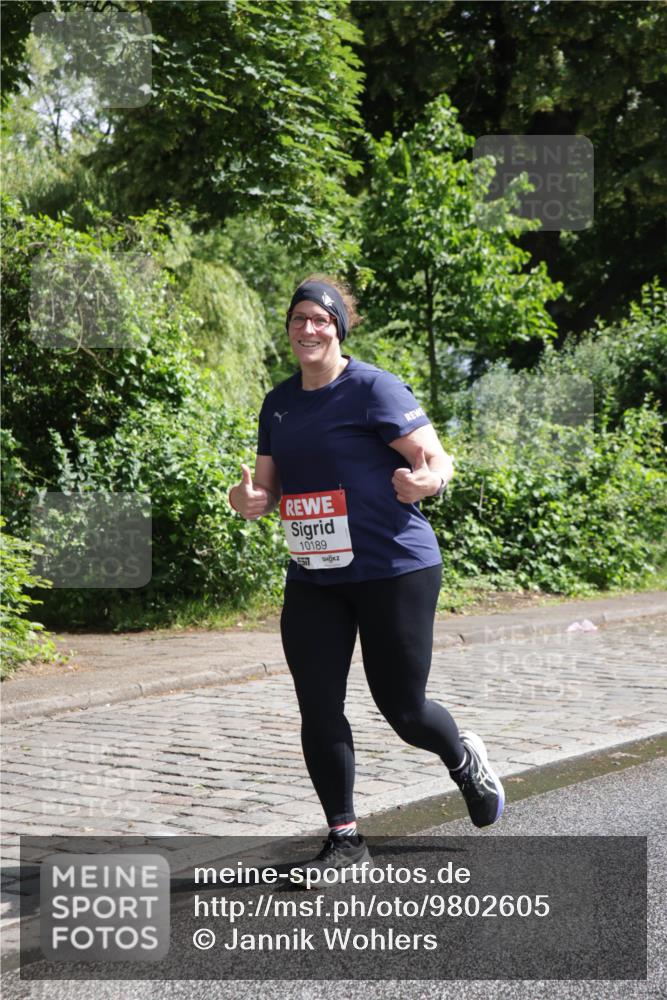 14.06.2026 - REWE Women's Run Jannik Wohlers http://msf.ph/oto/9802605 14.06.2026 10:15:25 Laufen 10189, 57 meine-sportfotos.de