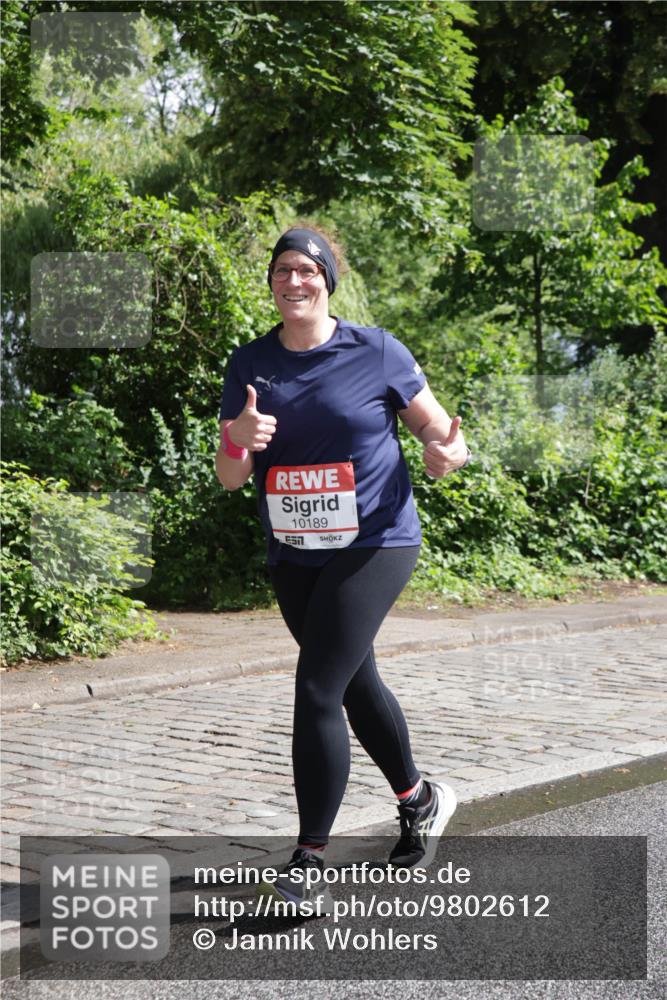 14.06.2026 - REWE Women's Run Jannik Wohlers http://msf.ph/oto/9802612 14.06.2026 10:15:25 Laufen 10189 meine-sportfotos.de