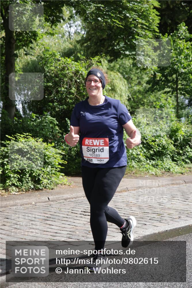 14.06.2026 - REWE Women's Run Jannik Wohlers http://msf.ph/oto/9802615 14.06.2026 10:15:25 Laufen 10189, 557 meine-sportfotos.de