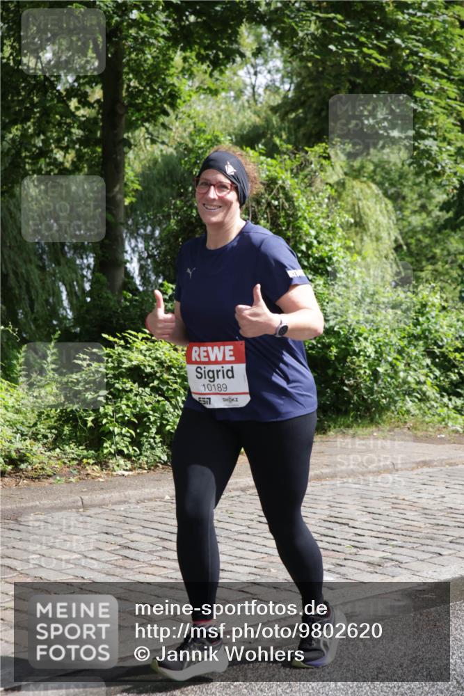 14.06.2026 - REWE Women's Run Jannik Wohlers http://msf.ph/oto/9802620 14.06.2026 10:15:26 Laufen 10189 meine-sportfotos.de