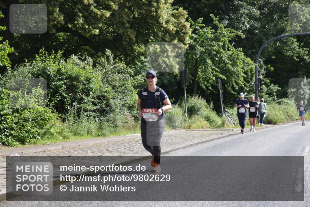 14.06.2026 - REWE Women's Run Jannik Wohlers http://msf.ph/oto/9802629 14.06.2026 10:15:30 Laufen 10305 meine-sportfotos.de