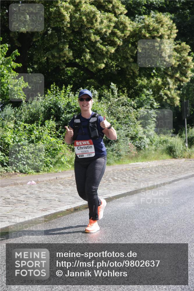 14.06.2026 - REWE Women's Run Jannik Wohlers http://msf.ph/oto/9802637 14.06.2026 10:15:31 Laufen 10305, 57 meine-sportfotos.de