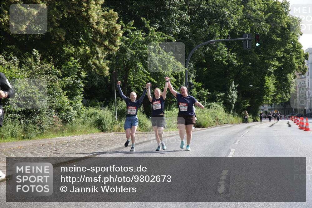 14.06.2026 - REWE Women's Run Jannik Wohlers http://msf.ph/oto/9802673 14.06.2026 10:15:39 Laufen  meine-sportfotos.de