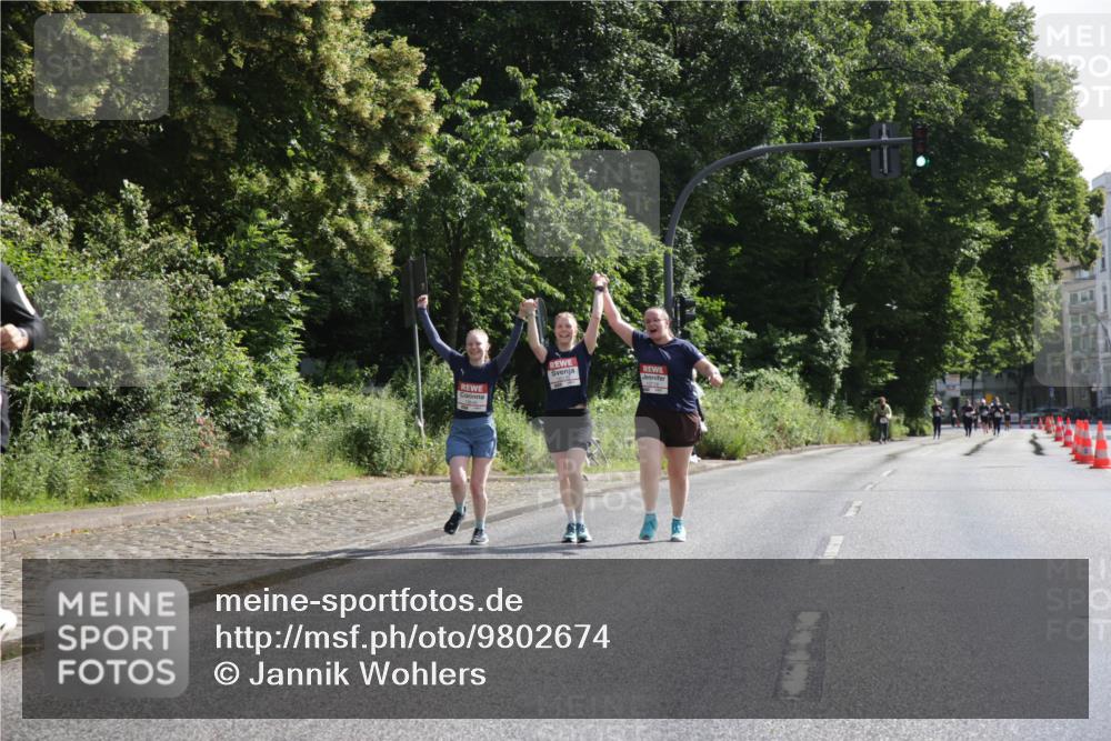 14.06.2026 - REWE Women's Run Jannik Wohlers http://msf.ph/oto/9802674 14.06.2026 10:15:39 Laufen  meine-sportfotos.de