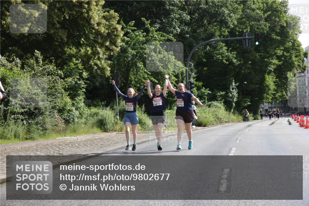 14.06.2026 - REWE Women's Run Jannik Wohlers http://msf.ph/oto/9802677 14.06.2026 10:15:40 Laufen  meine-sportfotos.de