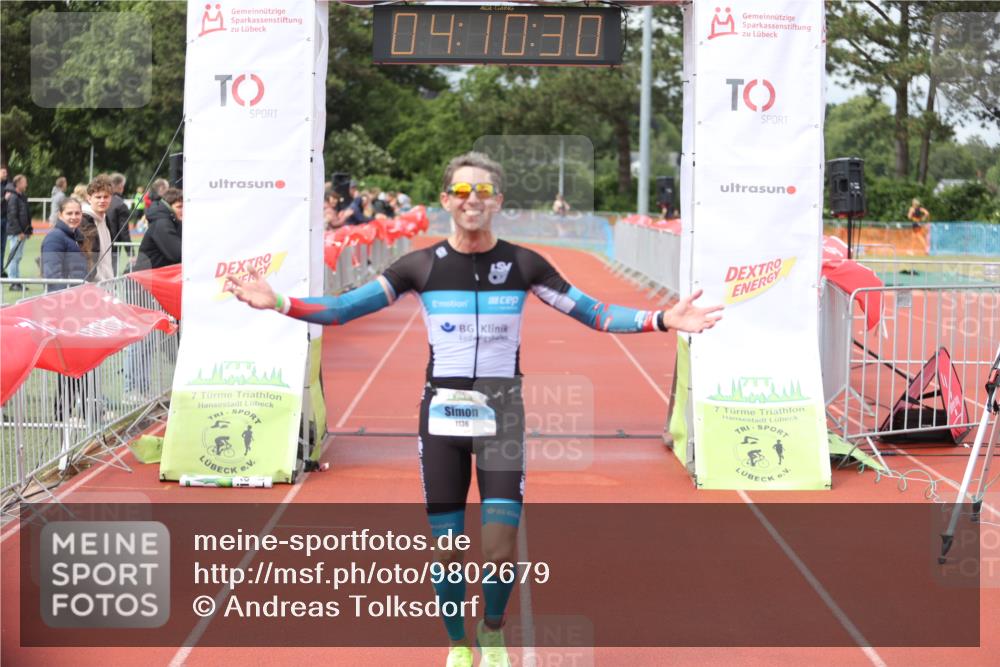14.06.2026 - 7 Türme Triathlon Andreas Tolksdorf http://msf.ph/oto/9802679 14.06.2026 15:10:29 Ziel 1136 meine-sportfotos.de