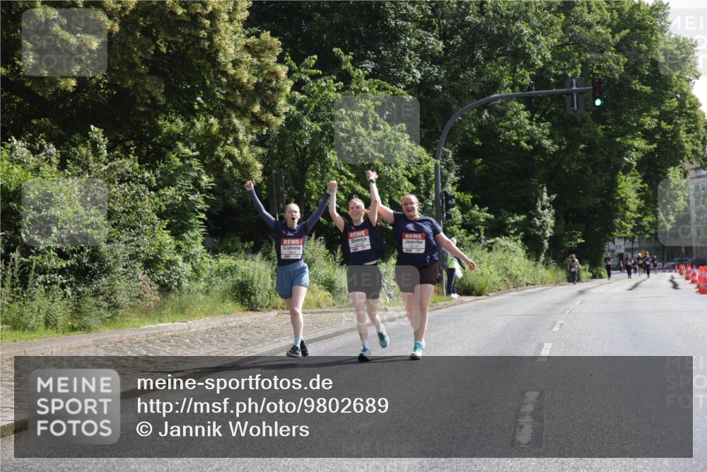 14.06.2026 - REWE Women's Run Jannik Wohlers http://msf.ph/oto/9802689 14.06.2026 10:15:40 Laufen  meine-sportfotos.de