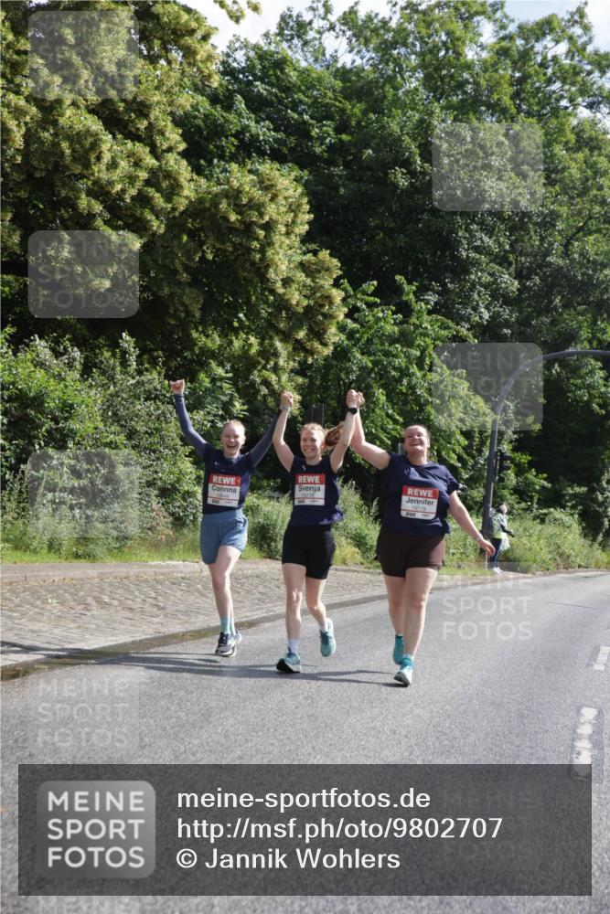 14.06.2026 - REWE Women's Run Jannik Wohlers http://msf.ph/oto/9802707 14.06.2026 10:15:41 Laufen  meine-sportfotos.de