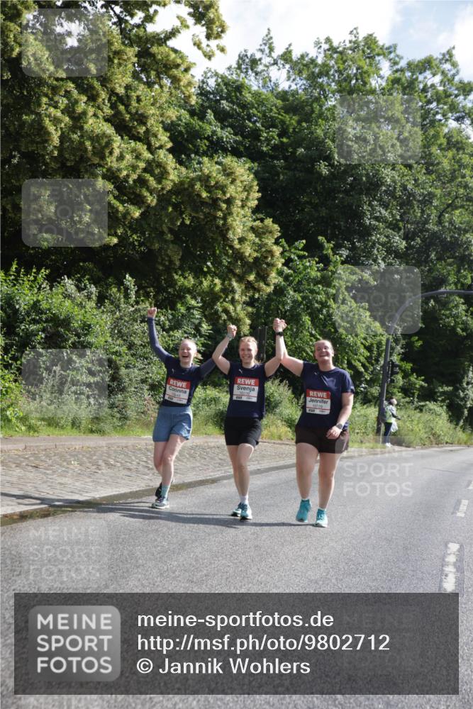 14.06.2026 - REWE Women's Run Jannik Wohlers http://msf.ph/oto/9802712 14.06.2026 10:15:42 Laufen 10729, 10649 meine-sportfotos.de