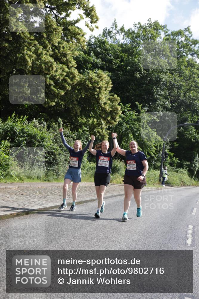 14.06.2026 - REWE Women's Run Jannik Wohlers http://msf.ph/oto/9802716 14.06.2026 10:15:42 Laufen  meine-sportfotos.de