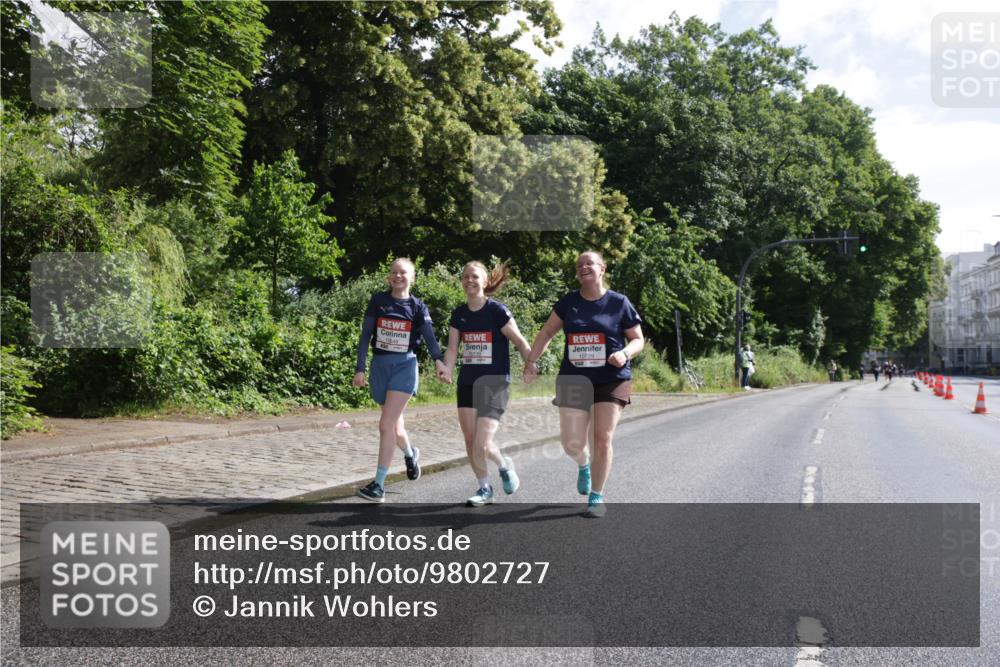 14.06.2026 - REWE Women's Run Jannik Wohlers http://msf.ph/oto/9802727 14.06.2026 10:15:43 Laufen  meine-sportfotos.de