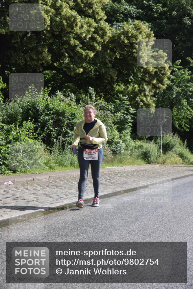14.06.2026 - REWE Women's Run Jannik Wohlers http://msf.ph/oto/9802754 14.06.2026 10:16:10 Laufen 10964, 7 meine-sportfotos.de