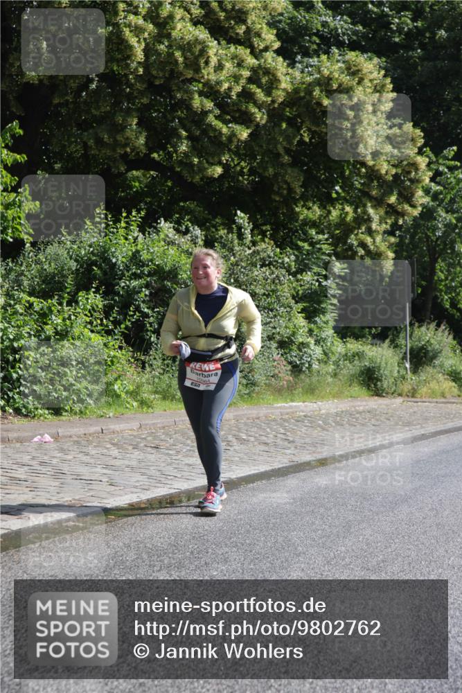 14.06.2026 - REWE Women's Run Jannik Wohlers http://msf.ph/oto/9802762 14.06.2026 10:16:10 Laufen 10964 meine-sportfotos.de