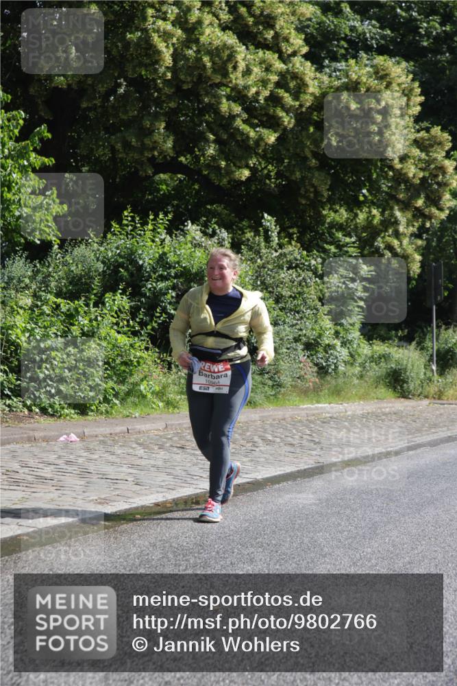 14.06.2026 - REWE Women's Run Jannik Wohlers http://msf.ph/oto/9802766 14.06.2026 10:16:10 Laufen 10964, 7 meine-sportfotos.de