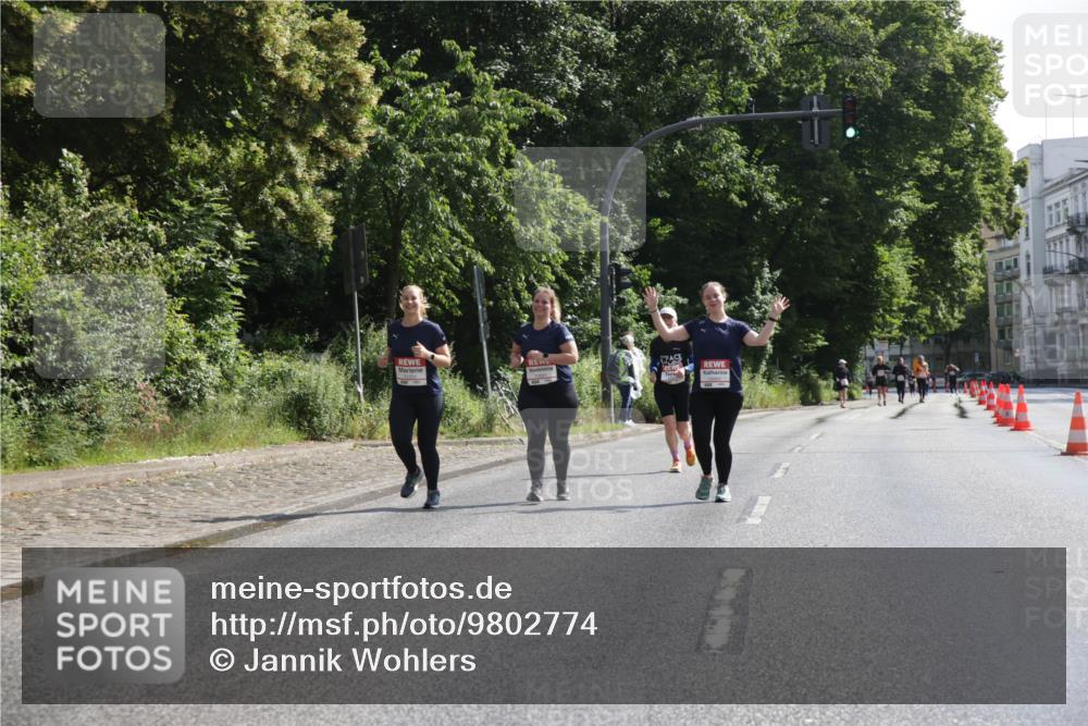 14.06.2026 - REWE Women's Run Jannik Wohlers http://msf.ph/oto/9802774 14.06.2026 10:16:15 Laufen  meine-sportfotos.de
