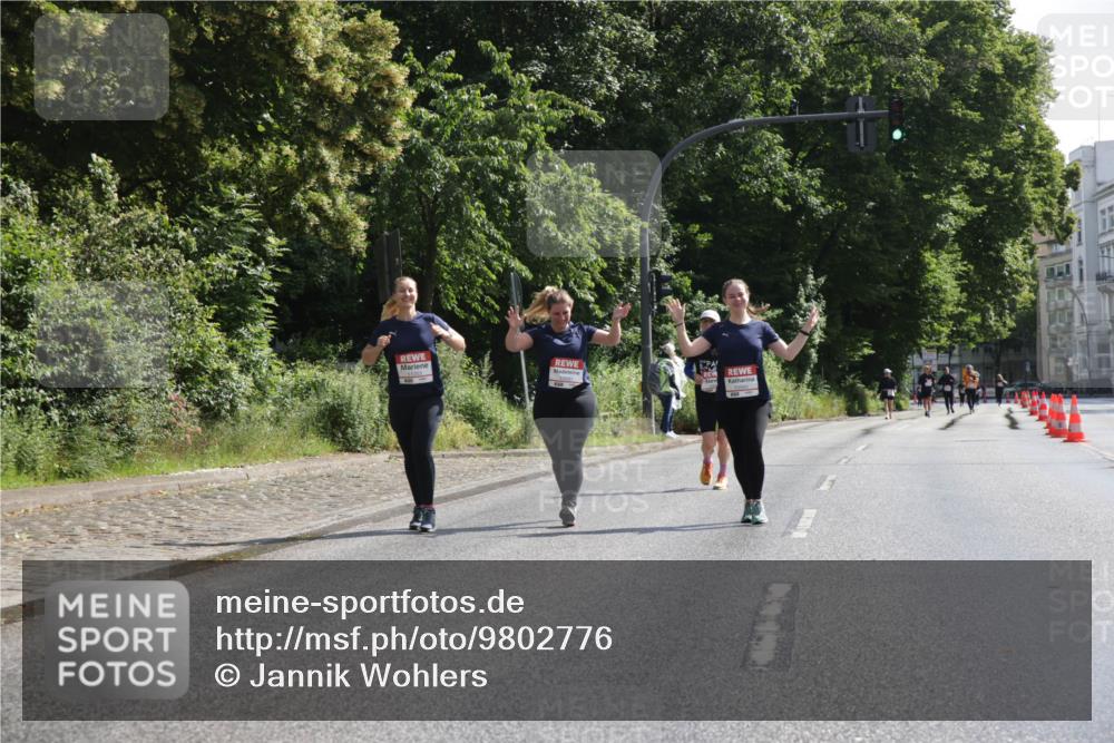 14.06.2026 - REWE Women's Run Jannik Wohlers http://msf.ph/oto/9802776 14.06.2026 10:16:15 Laufen  meine-sportfotos.de