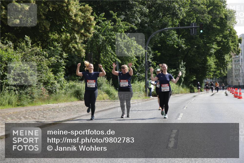 14.06.2026 - REWE Women's Run Jannik Wohlers http://msf.ph/oto/9802783 14.06.2026 10:16:16 Laufen  meine-sportfotos.de