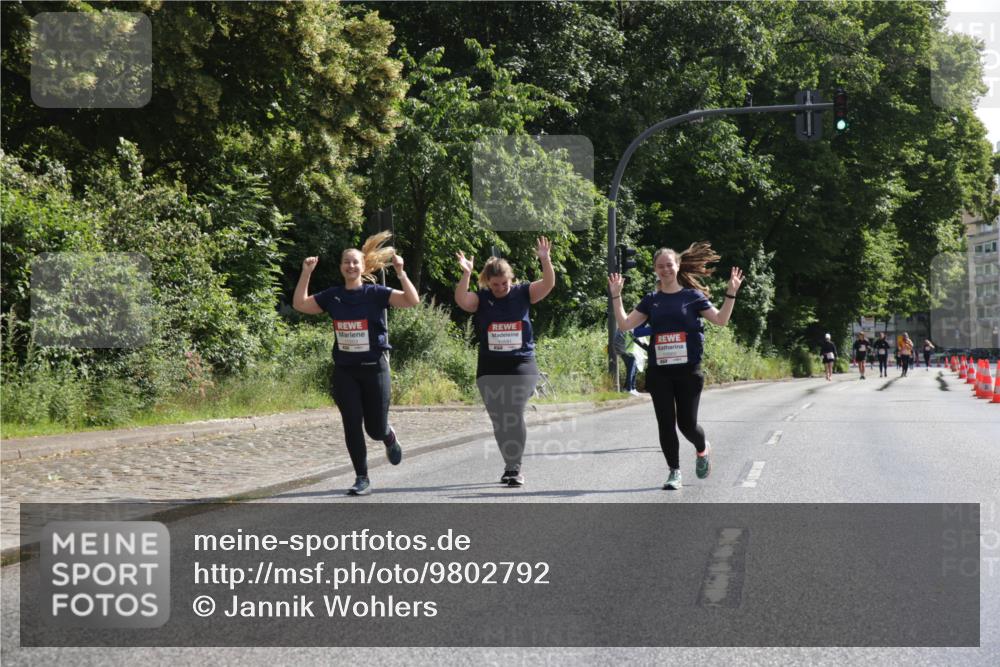 14.06.2026 - REWE Women's Run Jannik Wohlers http://msf.ph/oto/9802792 14.06.2026 10:16:16 Laufen  meine-sportfotos.de