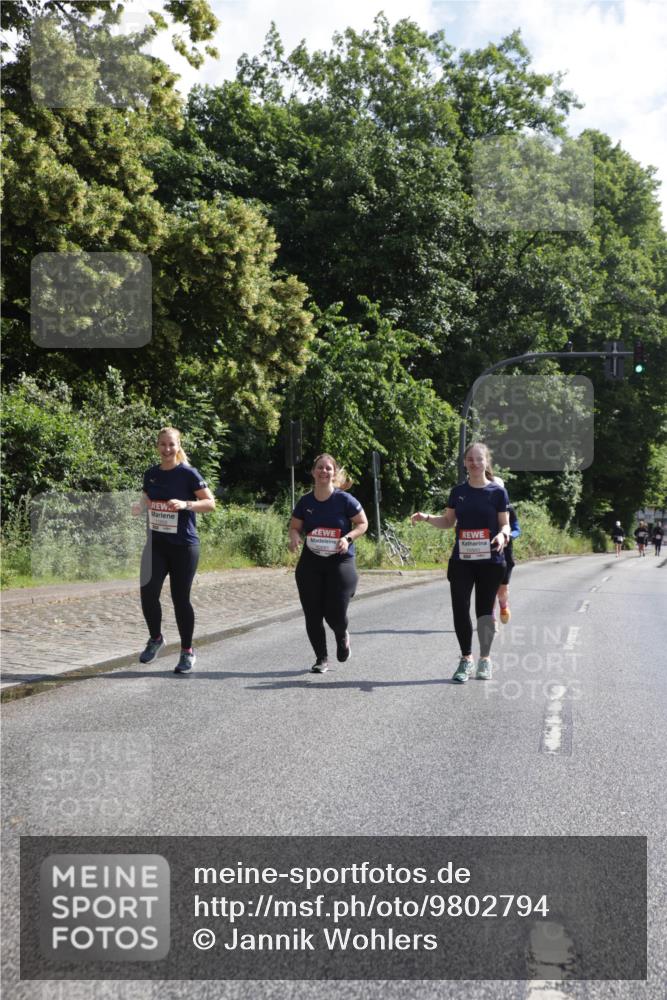 14.06.2026 - REWE Women's Run Jannik Wohlers http://msf.ph/oto/9802794 14.06.2026 10:16:17 Laufen  meine-sportfotos.de