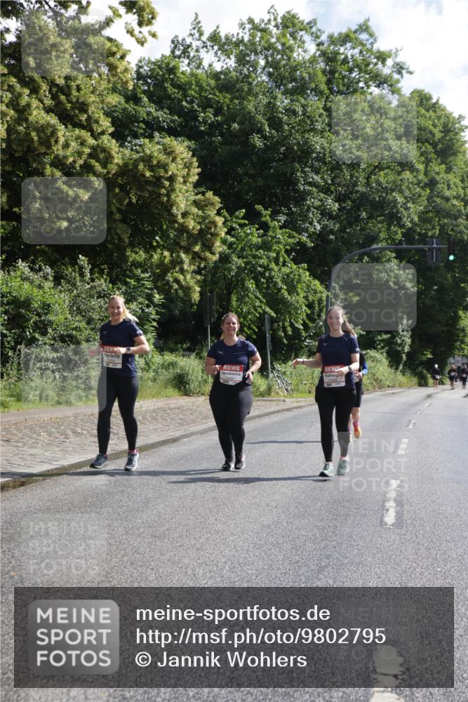 14.06.2026 - REWE Women's Run Jannik Wohlers http://msf.ph/oto/9802795 14.06.2026 10:16:17 Laufen  meine-sportfotos.de