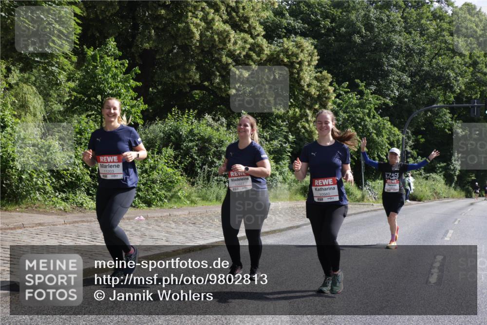 14.06.2026 - REWE Women's Run Jannik Wohlers http://msf.ph/oto/9802813 14.06.2026 10:16:19 Laufen 11203, 10681, 651, 10560, 7 meine-sportfotos.de