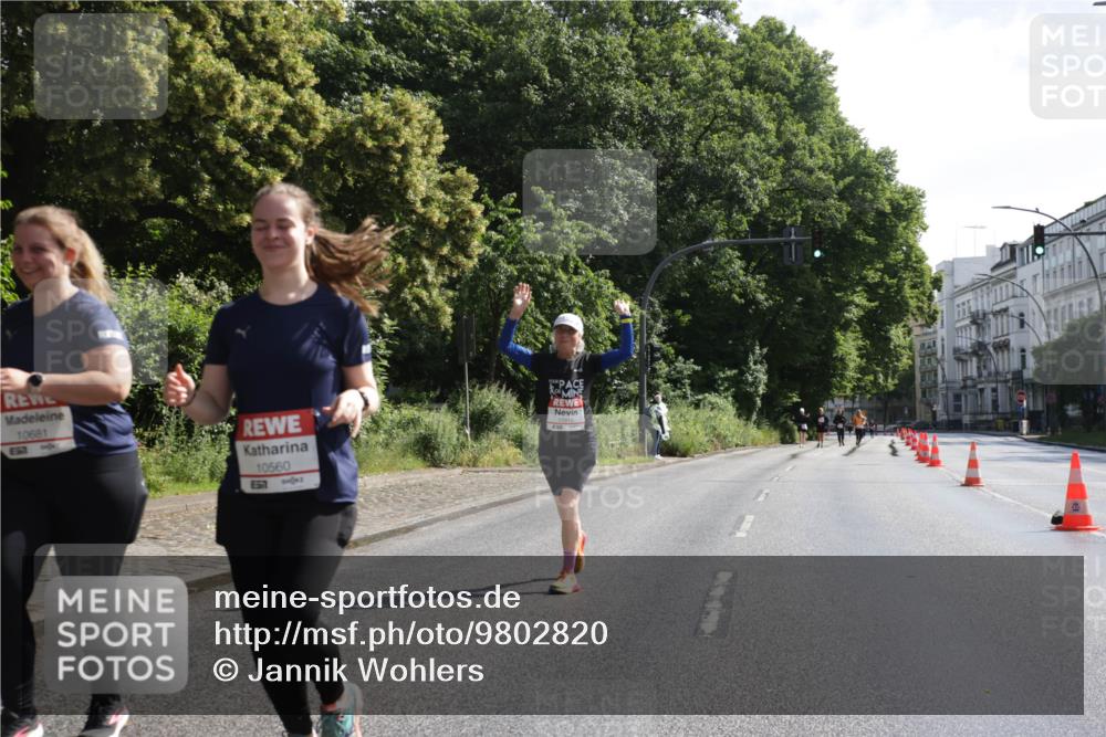 14.06.2026 - REWE Women's Run Jannik Wohlers http://msf.ph/oto/9802820 14.06.2026 10:16:20 Laufen 10681, 10560 meine-sportfotos.de