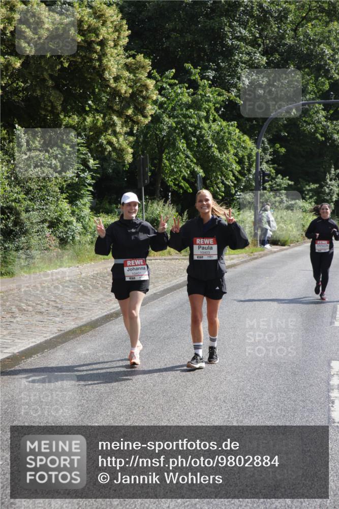 14.06.2026 - REWE Women's Run Jannik Wohlers http://msf.ph/oto/9802884 14.06.2026 10:16:43 Laufen 10401, 10403, 7 meine-sportfotos.de
