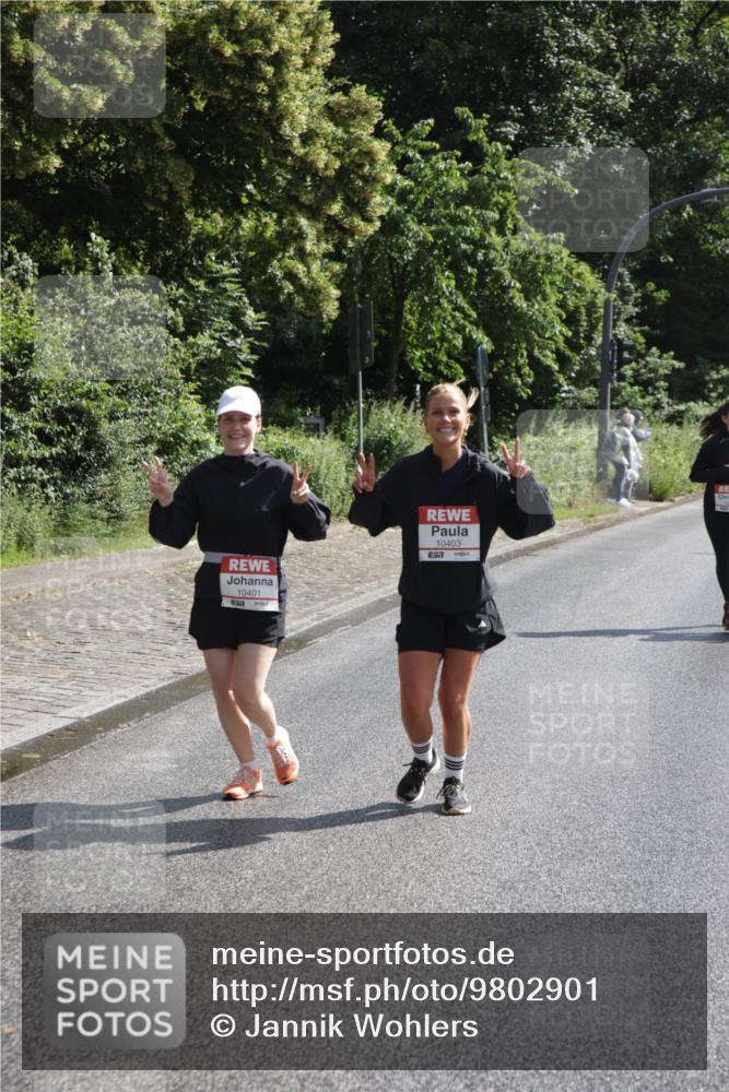 14.06.2026 - REWE Women's Run Jannik Wohlers http://msf.ph/oto/9802901 14.06.2026 10:16:44 Laufen 10401, 51, 10403, 57 meine-sportfotos.de