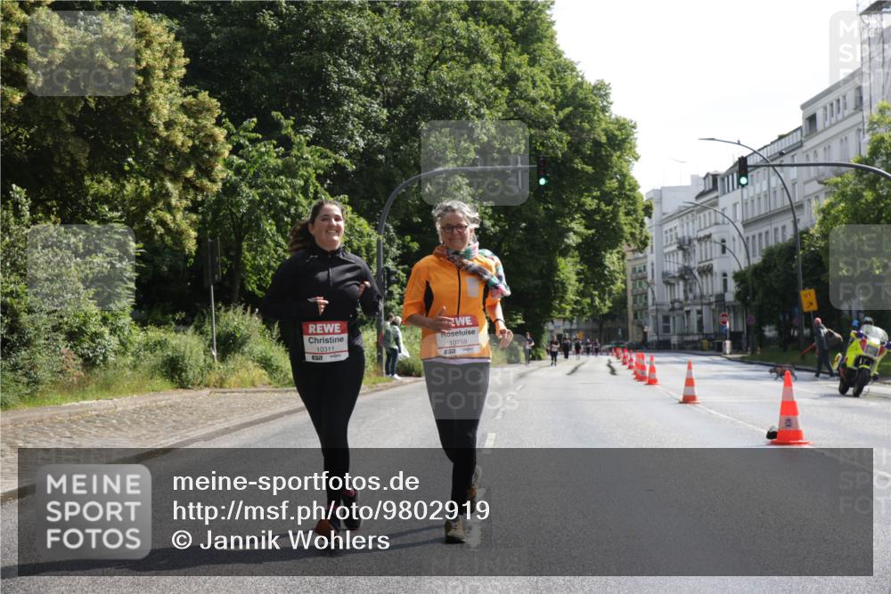 14.06.2026 - REWE Women's Run Jannik Wohlers http://msf.ph/oto/9802919 14.06.2026 10:16:48 Laufen 10311, 7, 10759, 7 meine-sportfotos.de