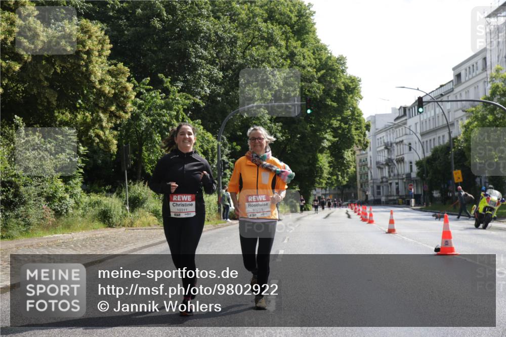 14.06.2026 - REWE Women's Run Jannik Wohlers http://msf.ph/oto/9802922 14.06.2026 10:16:48 Laufen 10311, 7, 10759, 57 meine-sportfotos.de