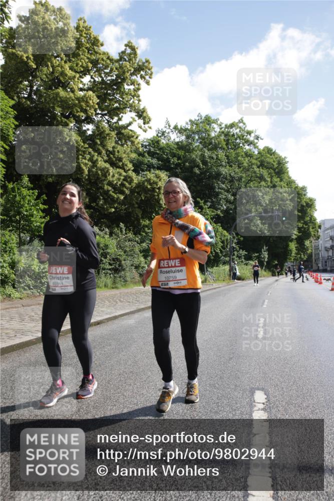 14.06.2026 - REWE Women's Run Jannik Wohlers http://msf.ph/oto/9802944 14.06.2026 10:16:50 Laufen 10311, 10759, 57 meine-sportfotos.de