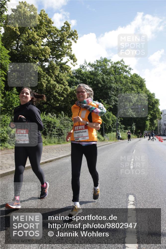 14.06.2026 - REWE Women's Run Jannik Wohlers http://msf.ph/oto/9802947 14.06.2026 10:16:50 Laufen 10311, 57, 10759, 7 meine-sportfotos.de