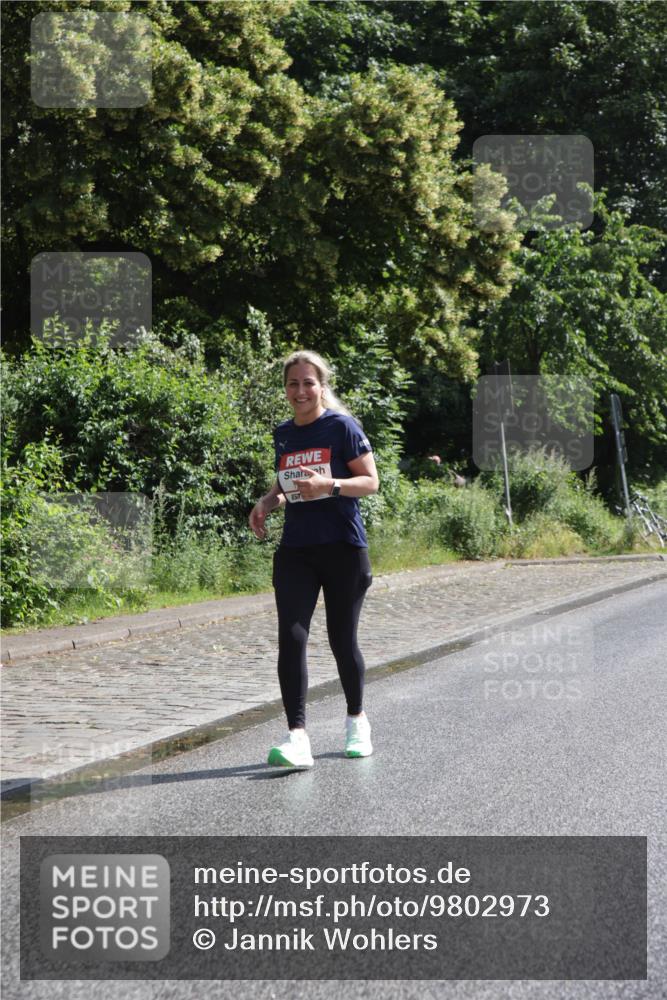 14.06.2026 - REWE Women's Run Jannik Wohlers http://msf.ph/oto/9802973 14.06.2026 10:17:00 Laufen  meine-sportfotos.de