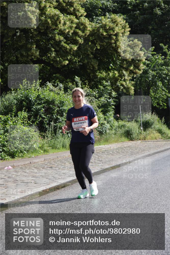 14.06.2026 - REWE Women's Run Jannik Wohlers http://msf.ph/oto/9802980 14.06.2026 10:17:00 Laufen 10457 meine-sportfotos.de