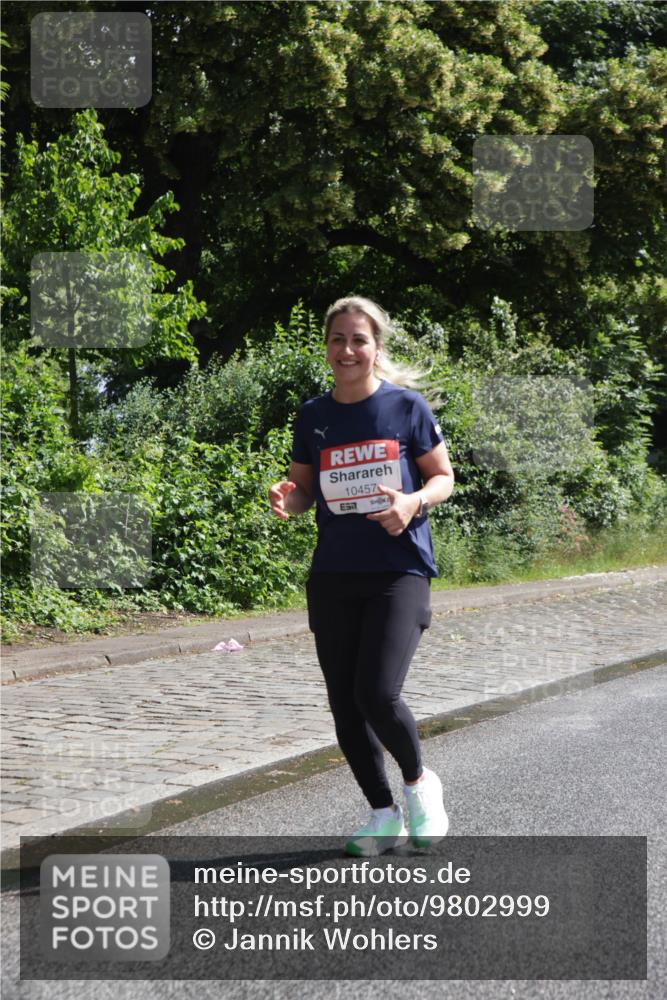 14.06.2026 - REWE Women's Run Jannik Wohlers http://msf.ph/oto/9802999 14.06.2026 10:17:01 Laufen 10457, 657 meine-sportfotos.de