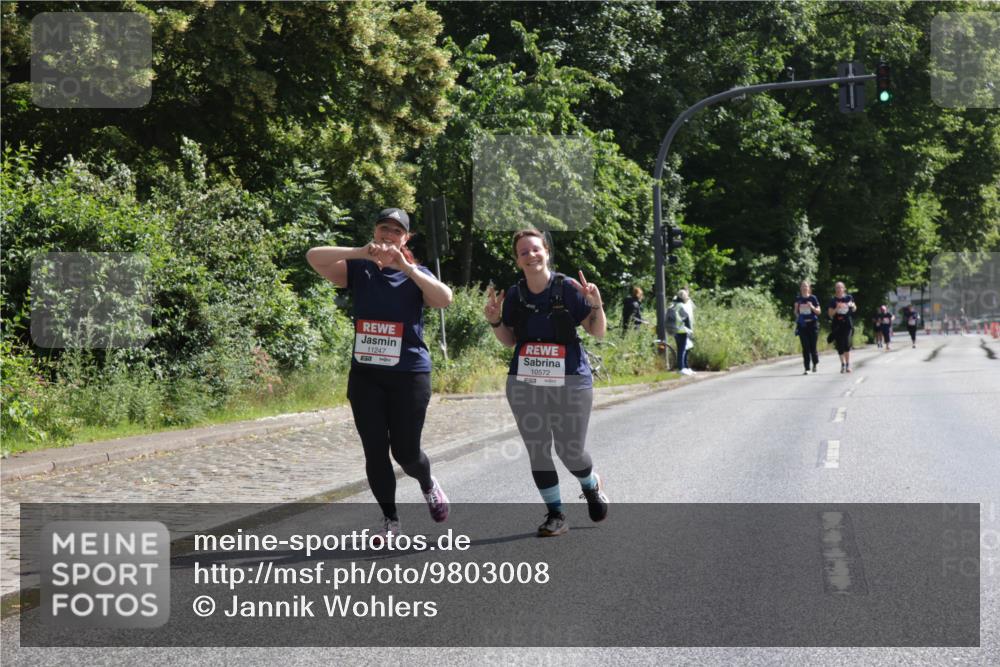 14.06.2026 - REWE Women's Run Jannik Wohlers http://msf.ph/oto/9803008 14.06.2026 10:17:17 Laufen 11247, 7, 10572 meine-sportfotos.de
