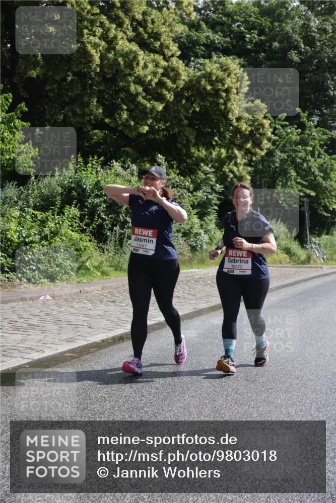14.06.2026 - REWE Women's Run Jannik Wohlers http://msf.ph/oto/9803018 14.06.2026 10:17:18 Laufen 11247, 10572 meine-sportfotos.de