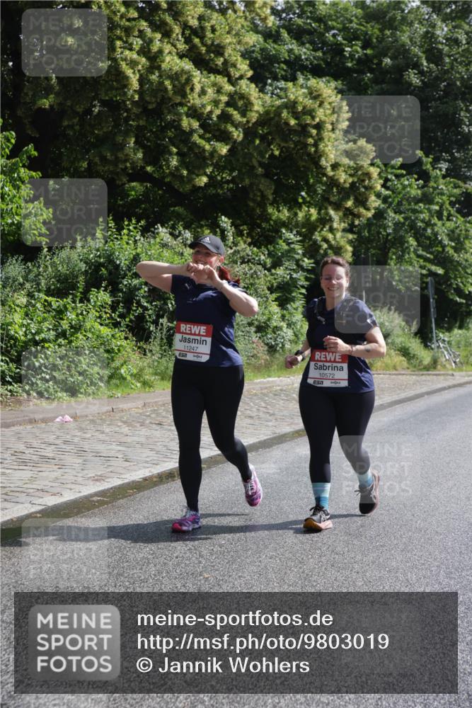 14.06.2026 - REWE Women's Run Jannik Wohlers http://msf.ph/oto/9803019 14.06.2026 10:17:18 Laufen 11247, 57, 10572 meine-sportfotos.de