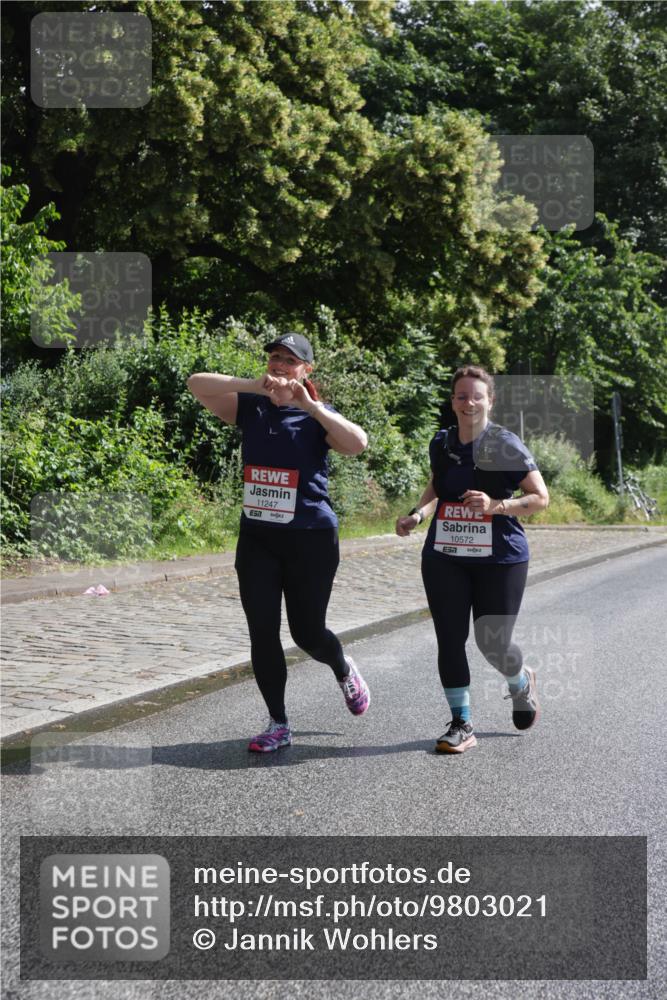 14.06.2026 - REWE Women's Run Jannik Wohlers http://msf.ph/oto/9803021 14.06.2026 10:17:18 Laufen 11247, 57, 10572, 657 meine-sportfotos.de