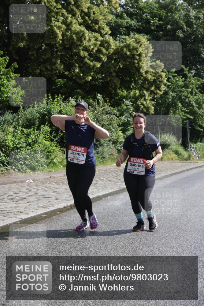 14.06.2026 - REWE Women's Run Jannik Wohlers http://msf.ph/oto/9803023 14.06.2026 10:17:18 Laufen 11247, 10572 meine-sportfotos.de