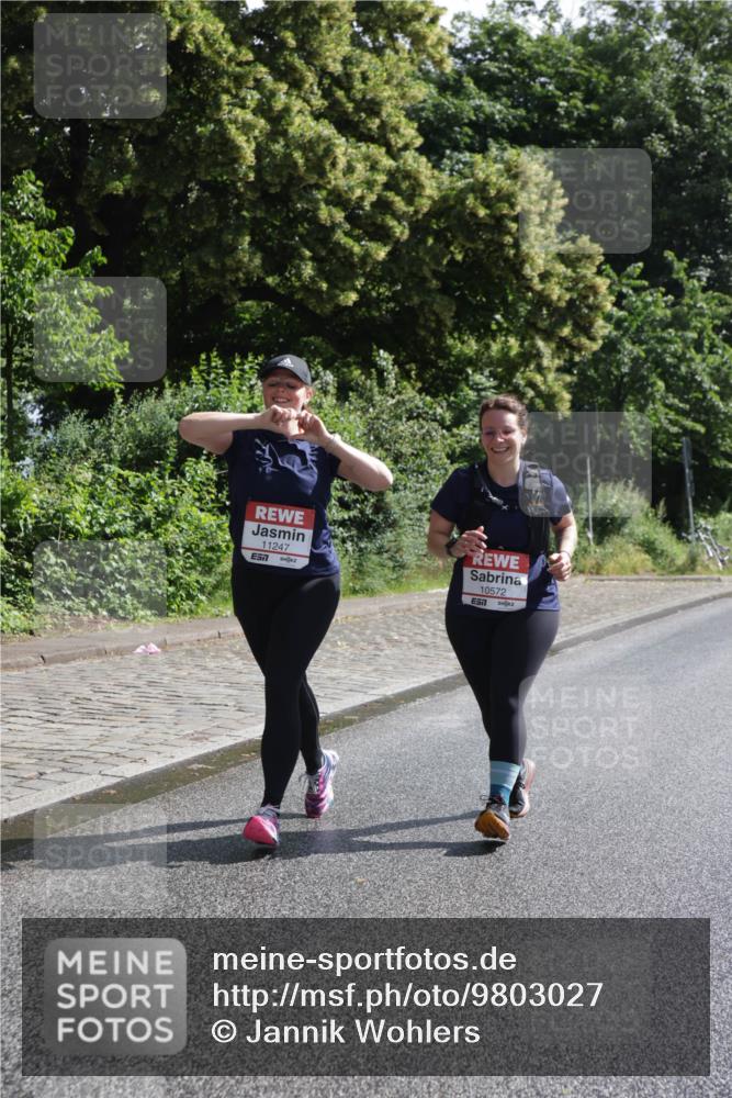 14.06.2026 - REWE Women's Run Jannik Wohlers http://msf.ph/oto/9803027 14.06.2026 10:17:18 Laufen 11247, 10572, 7 meine-sportfotos.de