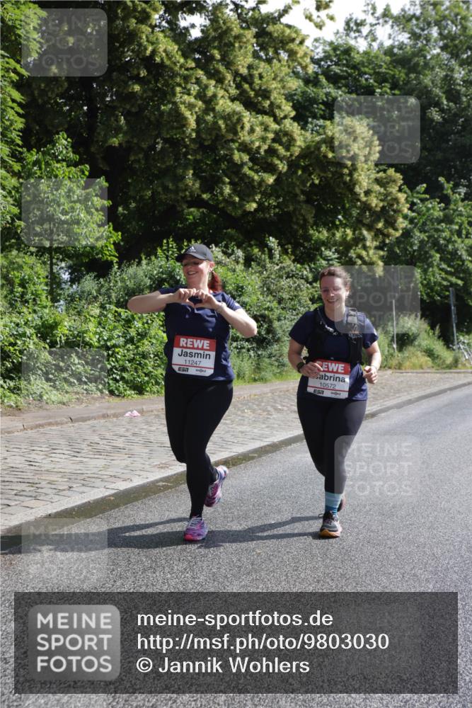 14.06.2026 - REWE Women's Run Jannik Wohlers http://msf.ph/oto/9803030 14.06.2026 10:17:18 Laufen 11247, 7, 10572 meine-sportfotos.de