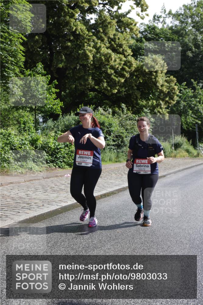 14.06.2026 - REWE Women's Run Jannik Wohlers http://msf.ph/oto/9803033 14.06.2026 10:17:18 Laufen 11247, 10572 meine-sportfotos.de