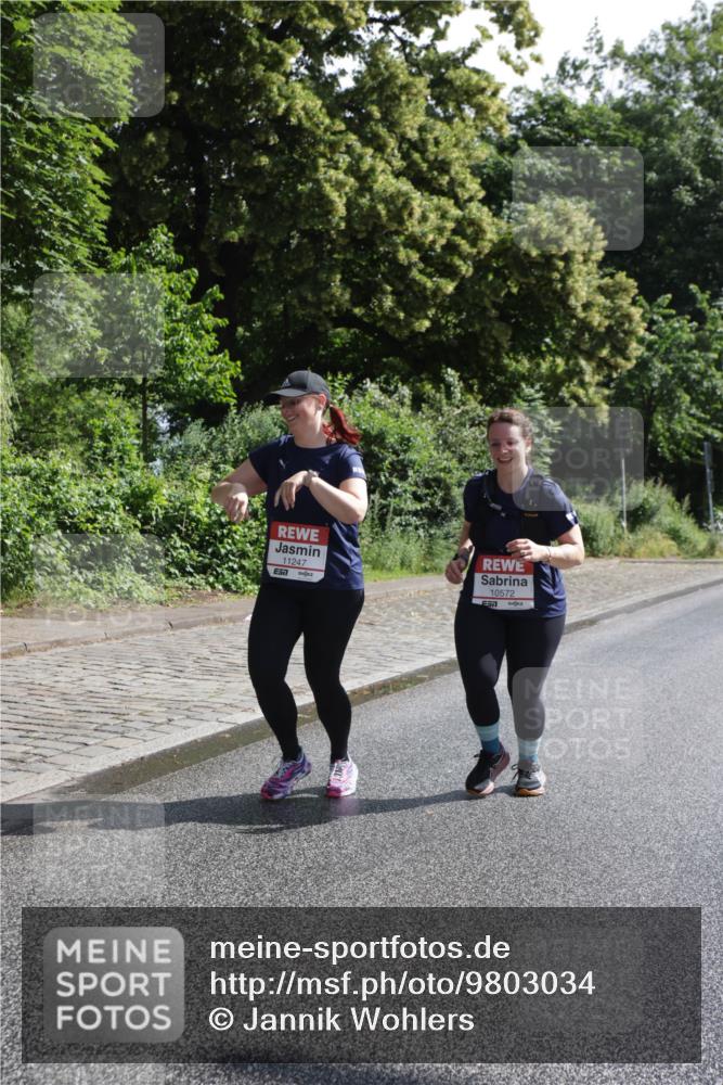 14.06.2026 - REWE Women's Run Jannik Wohlers http://msf.ph/oto/9803034 14.06.2026 10:17:18 Laufen 11247, 7, 10572 meine-sportfotos.de