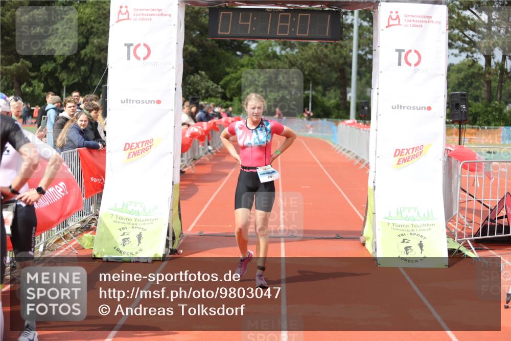 14.06.2026 - 7 Türme Triathlon Andreas Tolksdorf http://msf.ph/oto/9803047 14.06.2026 15:18:00 Ziel 976 meine-sportfotos.de