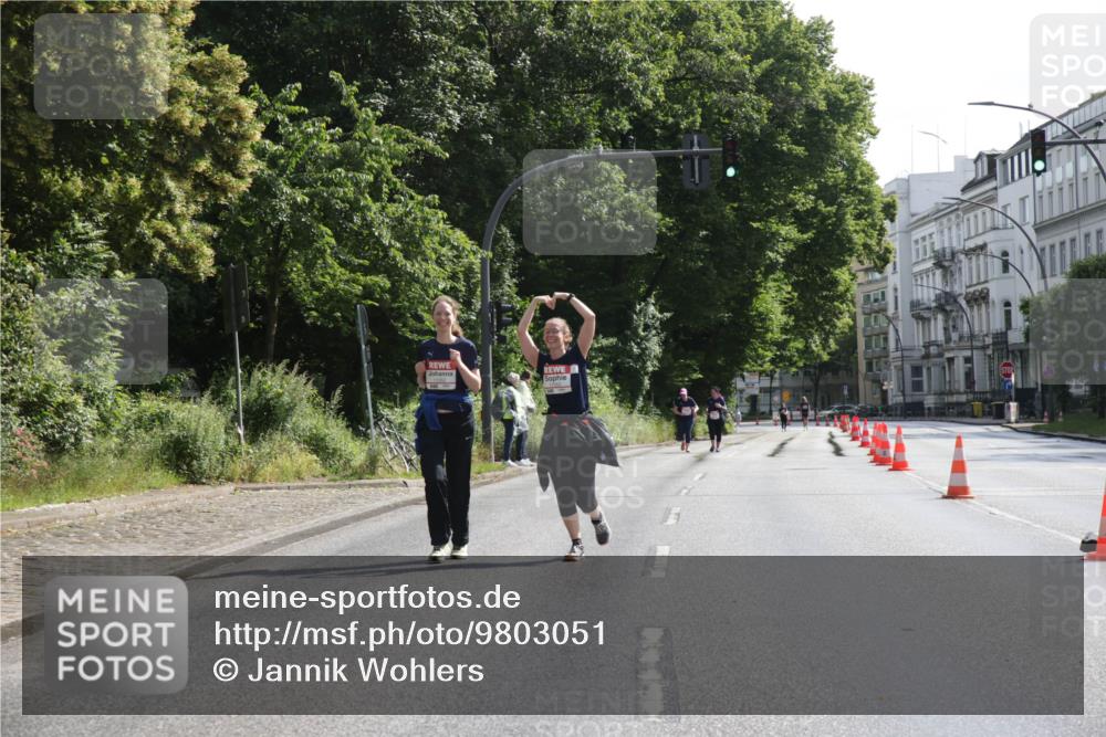 14.06.2026 - REWE Women's Run Jannik Wohlers http://msf.ph/oto/9803051 14.06.2026 10:17:27 Laufen  meine-sportfotos.de