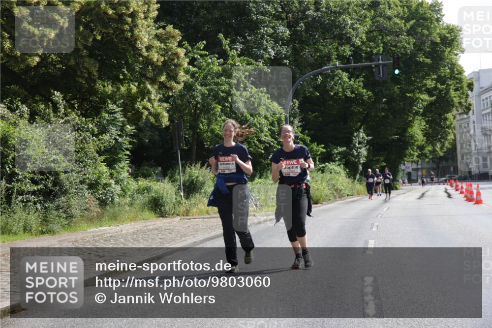 14.06.2026 - REWE Women's Run Jannik Wohlers http://msf.ph/oto/9803060 14.06.2026 10:17:29 Laufen  meine-sportfotos.de